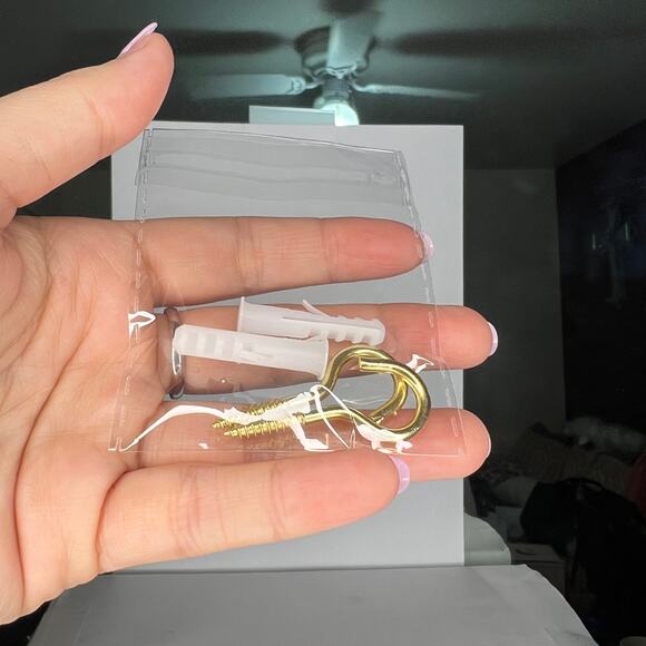 Bookish Box The Serpent and the Wings of Night Garland - December 2024 - Picture 10 of 11